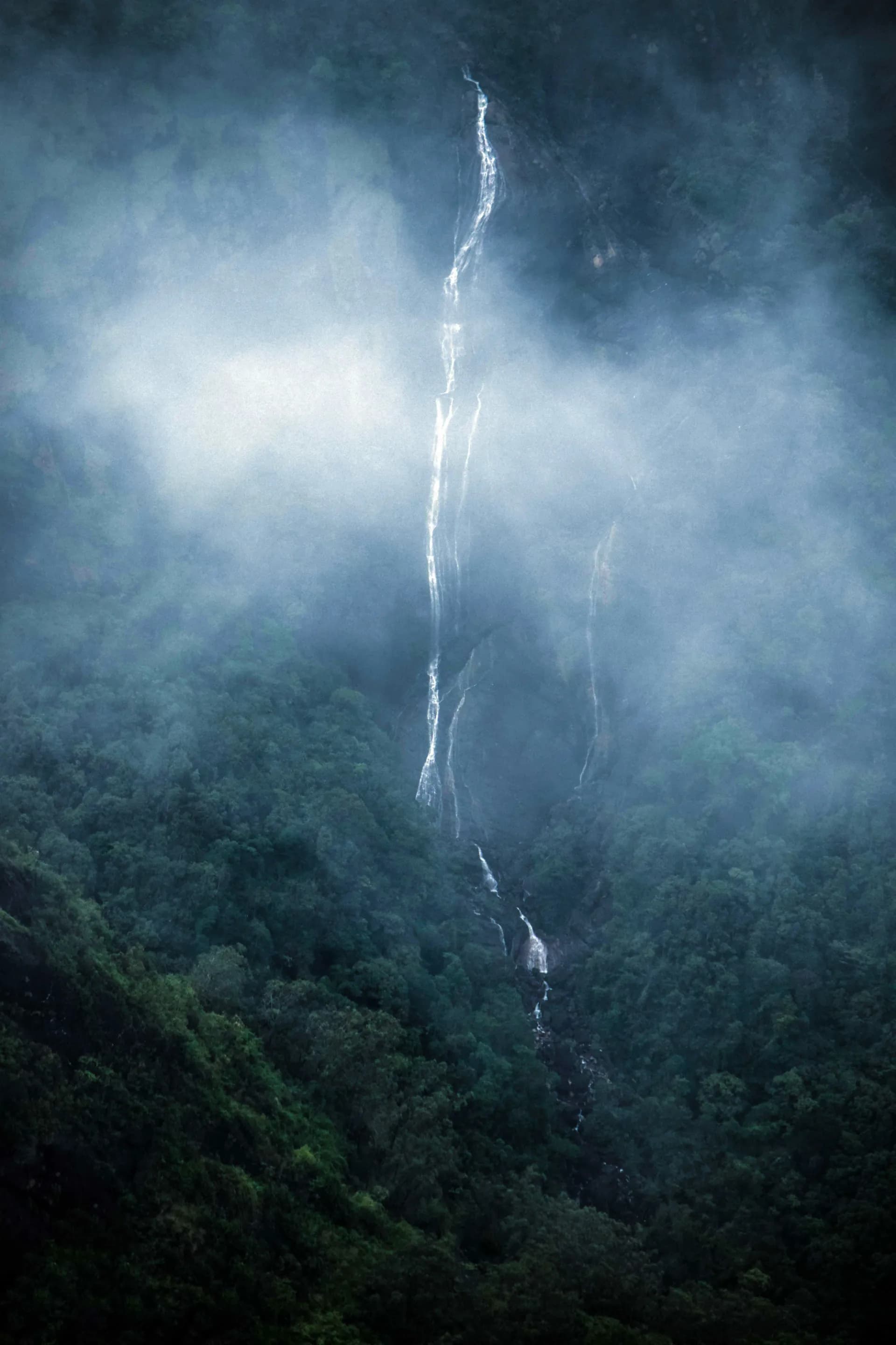 Nallathanniya image
